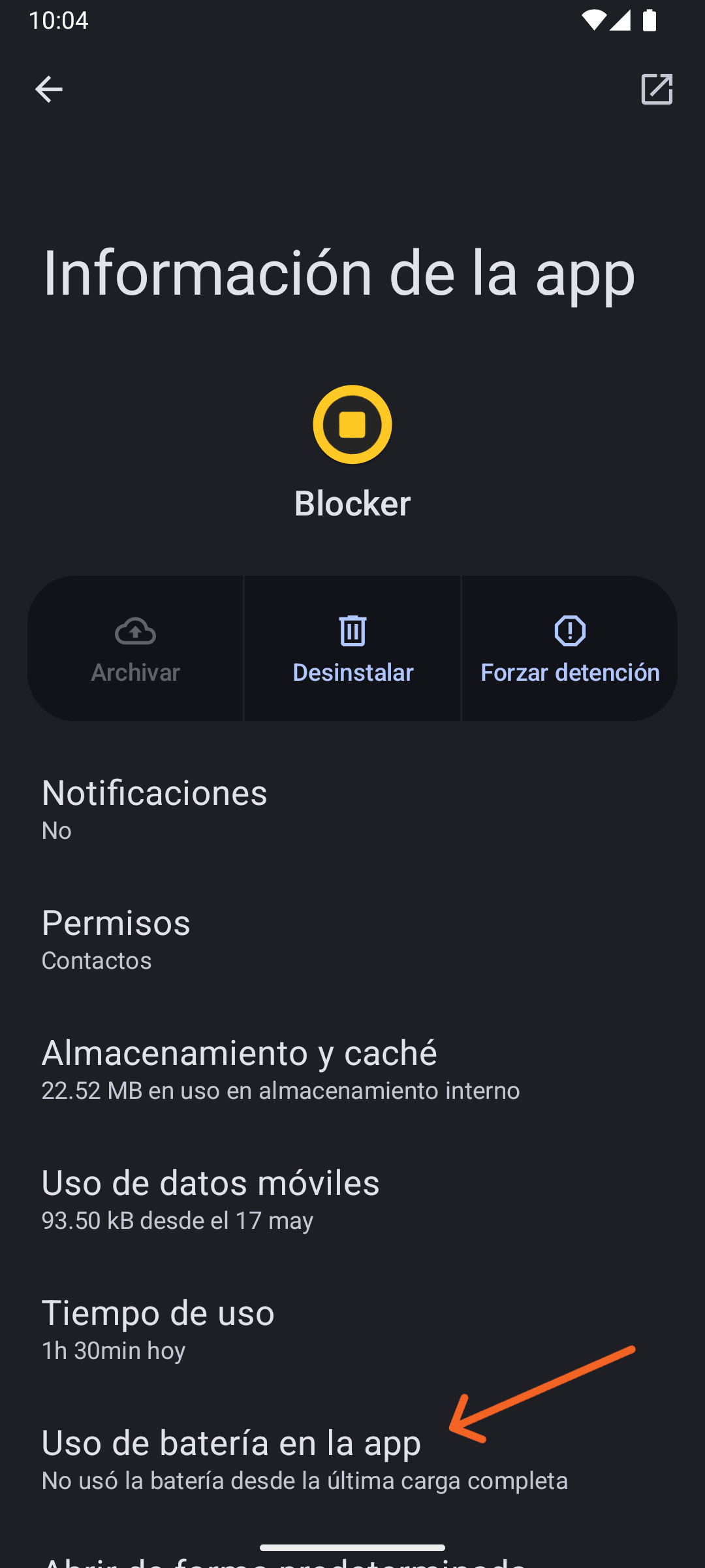Pantalla de configuración de la aplicación del sistema (paso 1) para permitir el uso de batería sin restricciones para Blocker
